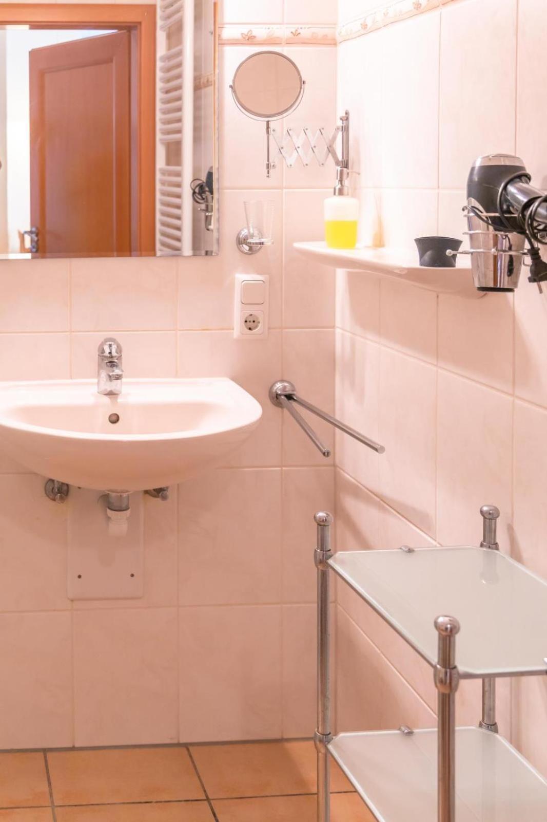 Ferienwohnung 4 Am Petersberg Neef Экстерьер фото